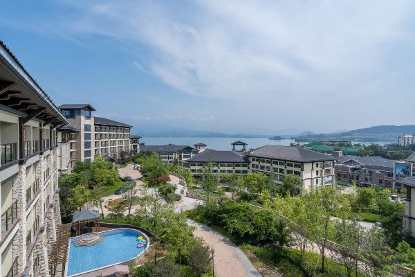 千島湖中心湖碼頭麗呈睿軒酒店